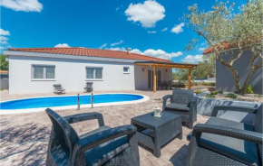 Gorgeous Home In Sikovo